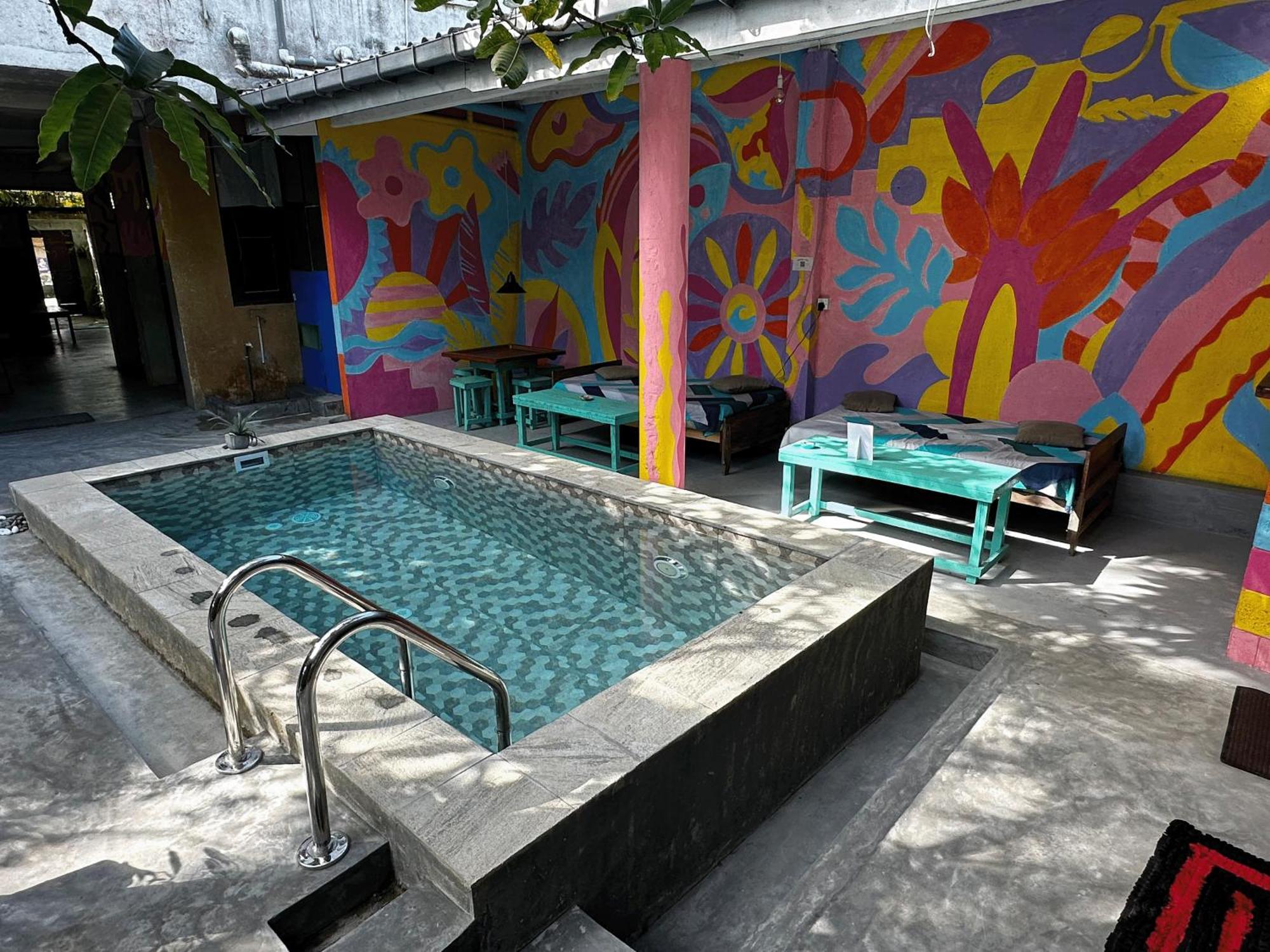 Cycling Backpacker Hostel & Cafe 우나와투나 외부 사진